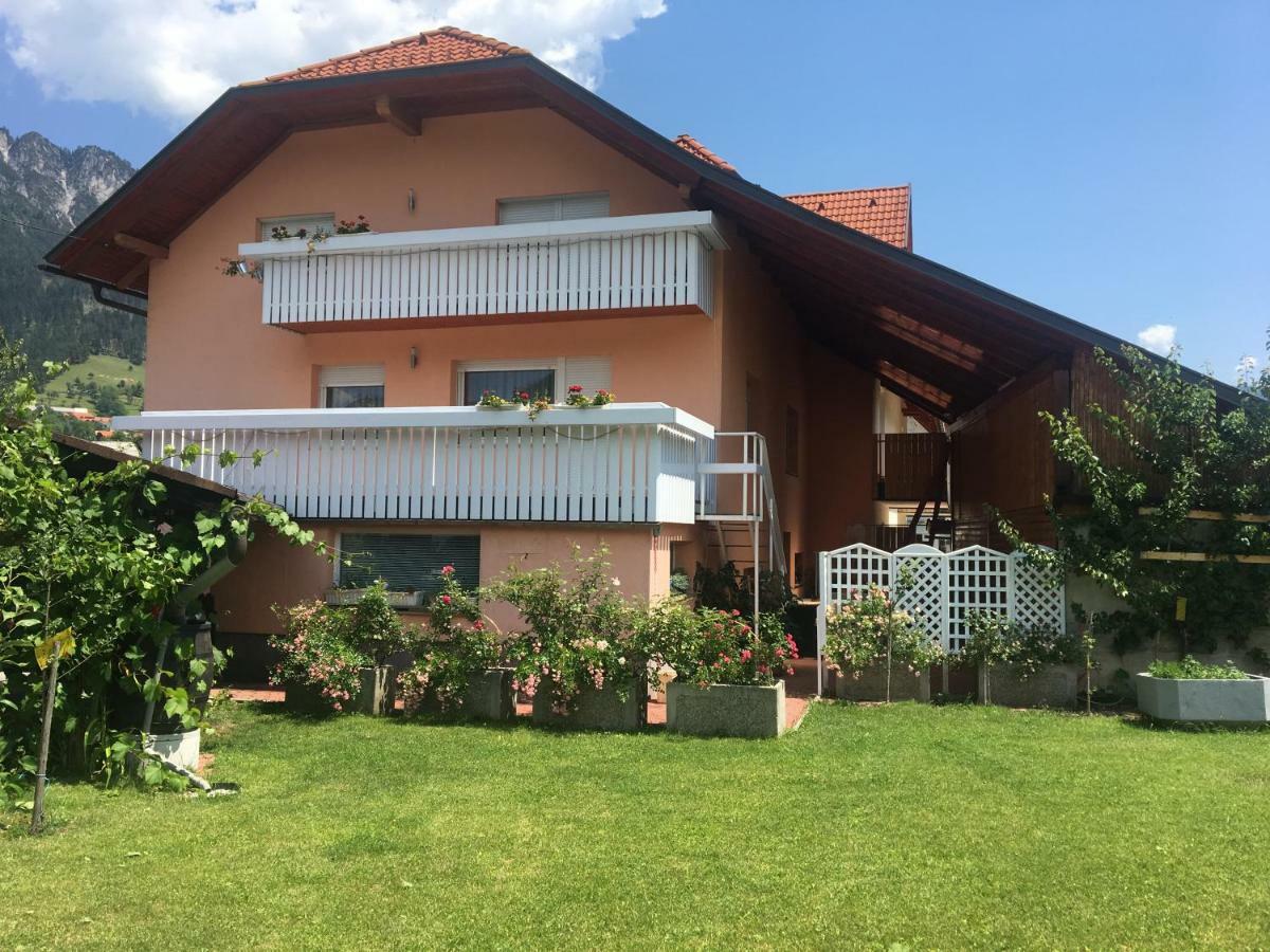 Apartma Metka Мойстрана Екстер'єр фото